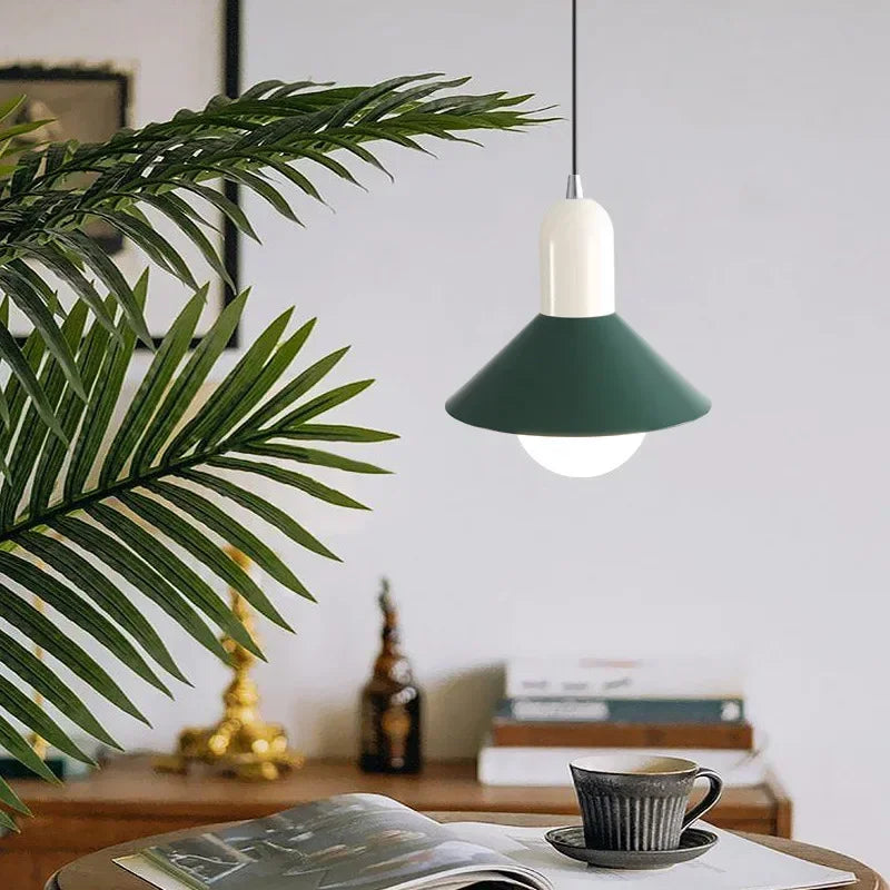 Minimalist nordic LED chandelier for bars and restaurants