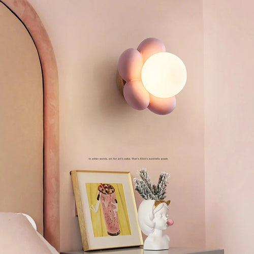 Children's flower wall light white pink resin bedside bedroom decor - vue 3 sur 10