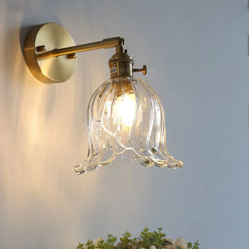 Modern adjustable vintage brass and glass wall lamp - vue 3 sur 12
