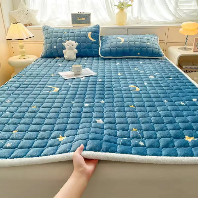 thick warm velvet mattress topper for optimal comfort - vue 8 sur 15