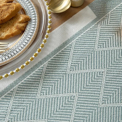 Waterproof polyester table runner with modern geometric pattern - vue 4 sur 4