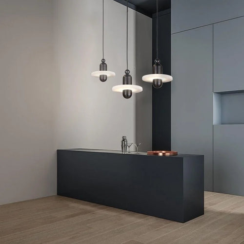 Spanish natural marble pendant light for elegant décor - vue 2 sur 14
