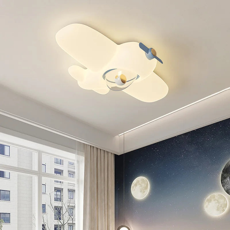 Cute airplane ceiling light for modern minimalist children's room