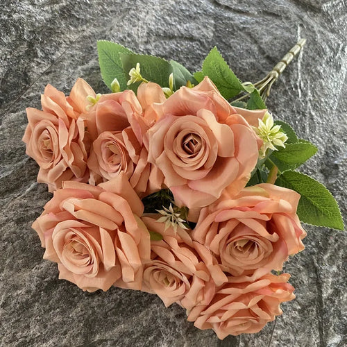 Decorative artificial rose bouquet for events and venues - vue 9 sur 15