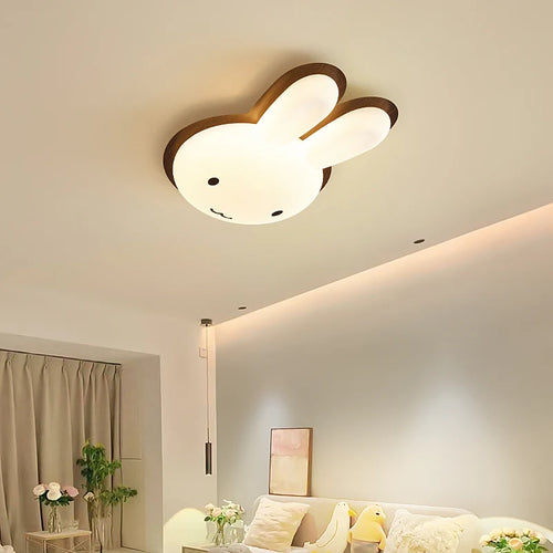 Modern children's chandelier with wooden rabbit design - vue 3 sur 12