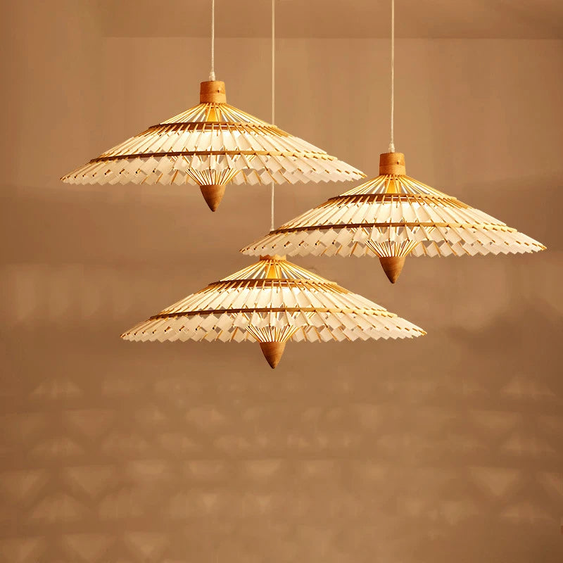 Creative Chinese-style woven bamboo chandelier for decorative lighting