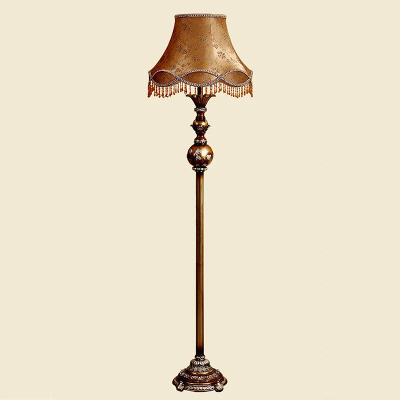 Minimalist European desk lamp for hotel