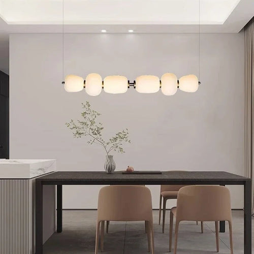 Modern milky glass pendant light for elegant interiors - vue 3 sur 12