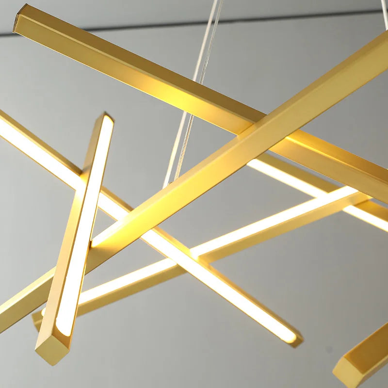 Minimalist designer chandelier with geometric light for elegant interiors - vue 5 sur 12
