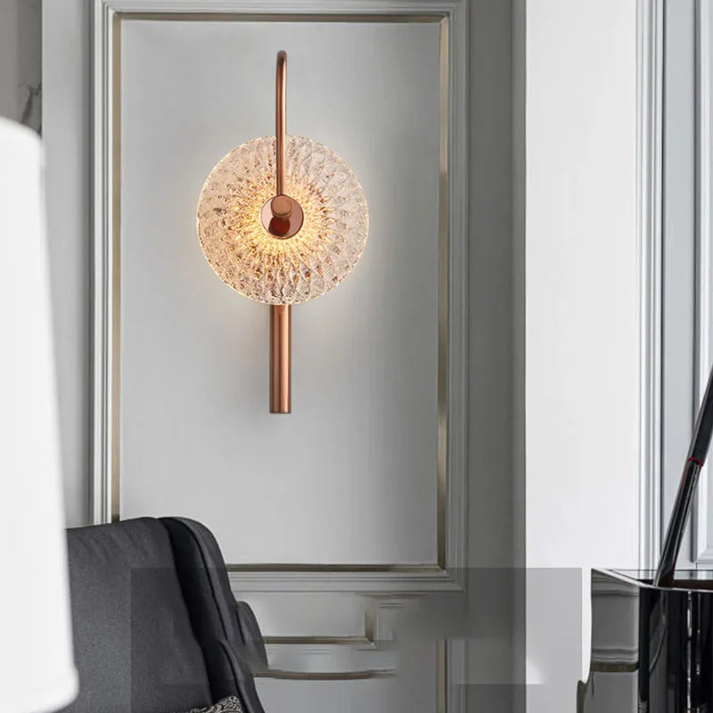 Round glass LED wall light for a cosy atmosphere