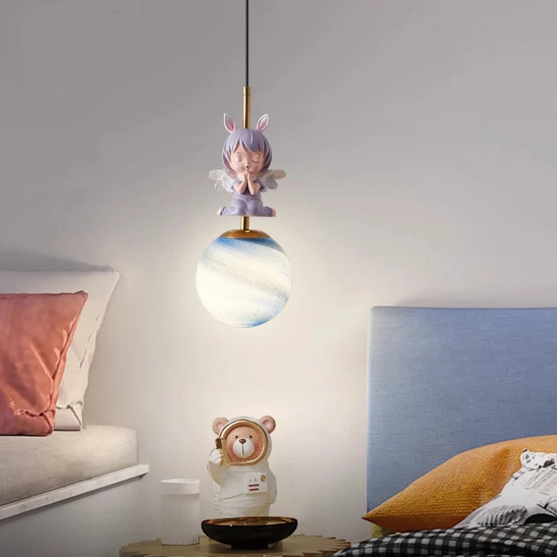 Modern angel wall light for children's bedroom decor - vue 4 sur 18