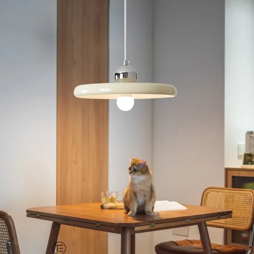 bauhaus ufo chandelier for dining table and living room - vue 3 sur 10