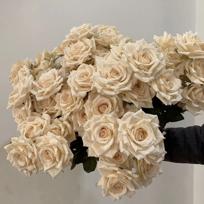 Vintage artificial rose bouquet for wedding decoration