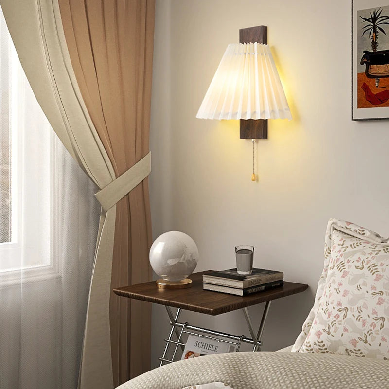 Creative pleated wall light with on/off switch
