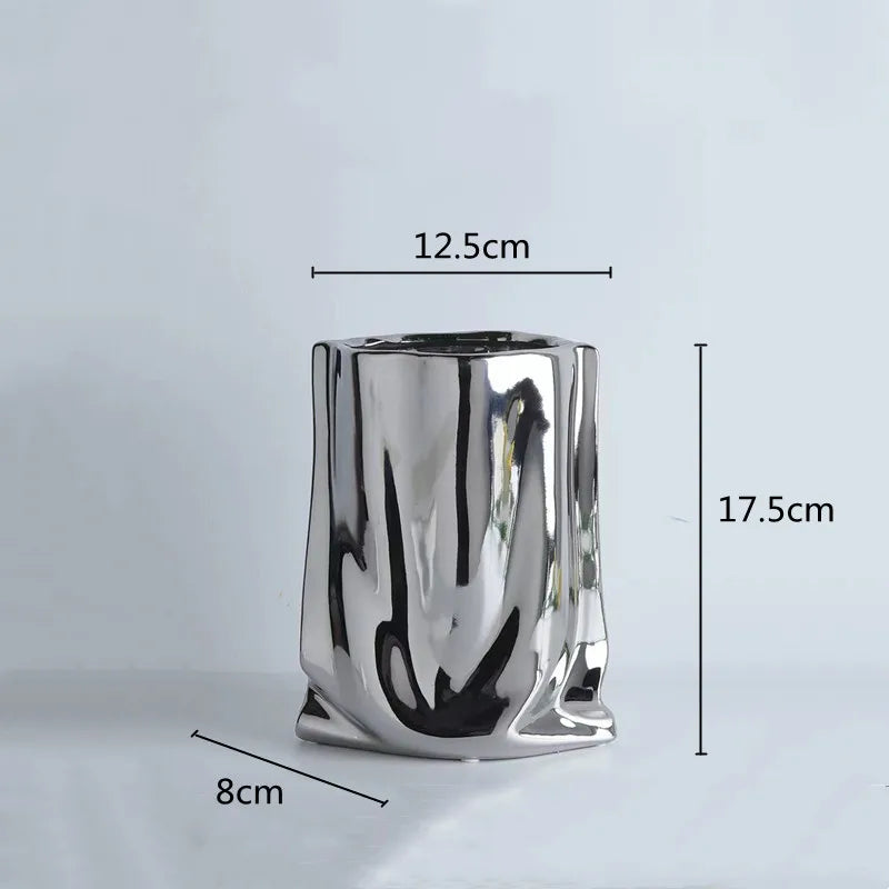 ceramic vase with silver frills for decorative flowers - vue 11 sur 12