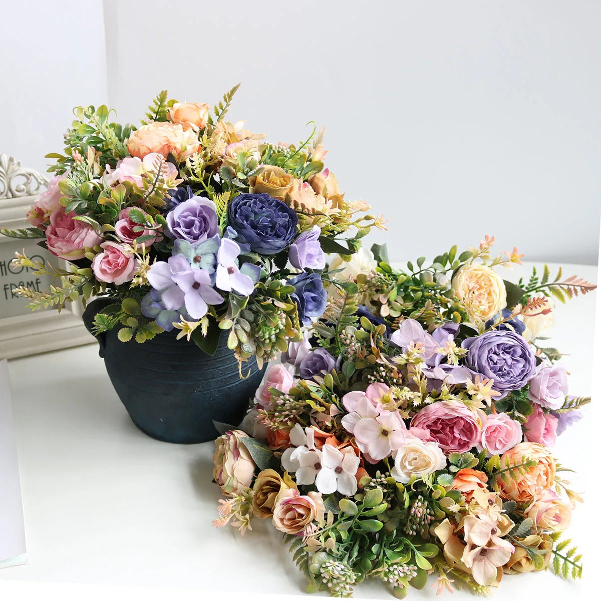 Artificial flower bouquet for wedding and event decoration