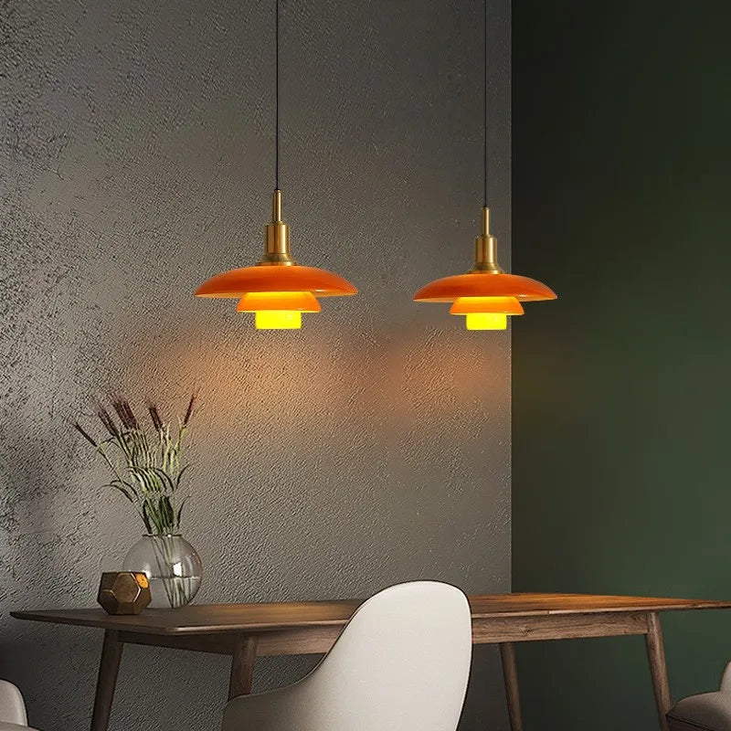 Danish designer glass pendant light for modern interiors - vue 6 sur 9