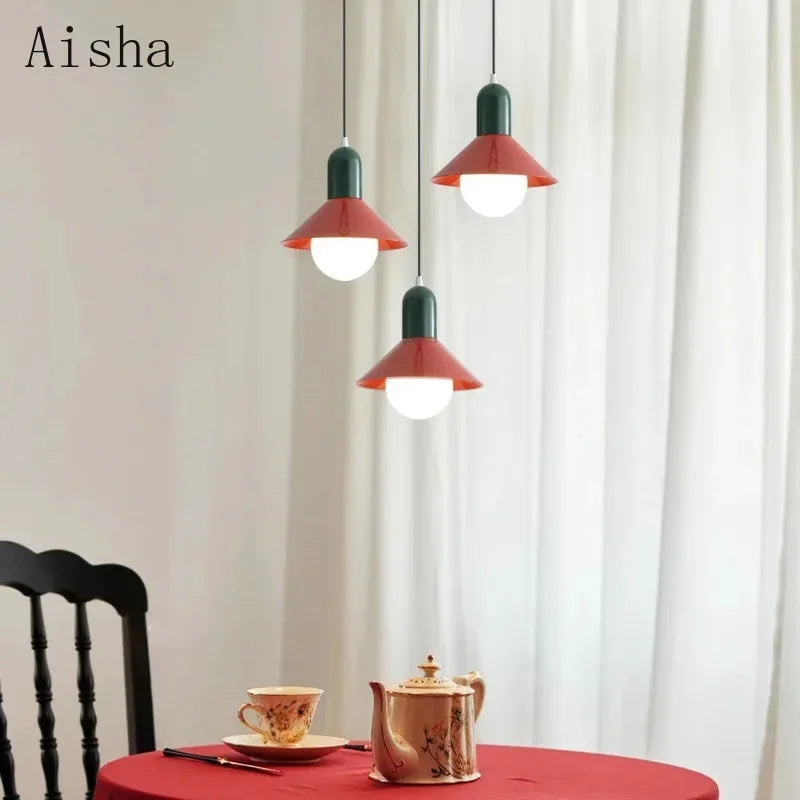 Minimalist pendant light for modern interior décor