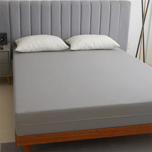 Waterproof Mattress Protector with Zipper Soft &amp; Breathable Noiseless Mattress Cover for Single or Double Bed, Queen/King Size