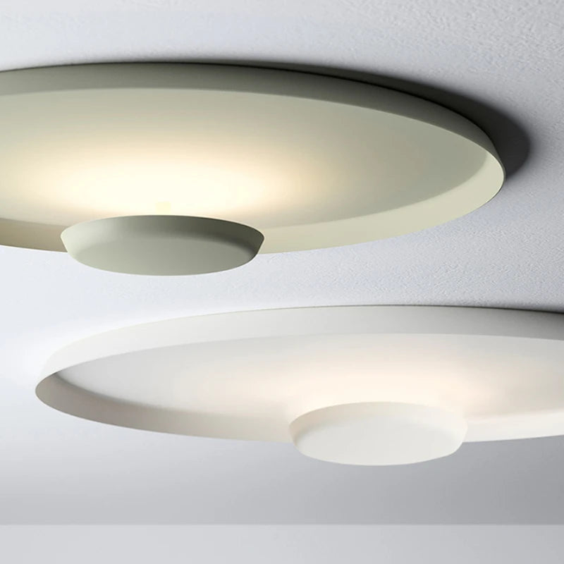 Minimalist aluminium LED ceiling light for any space - vue 5 sur 10
