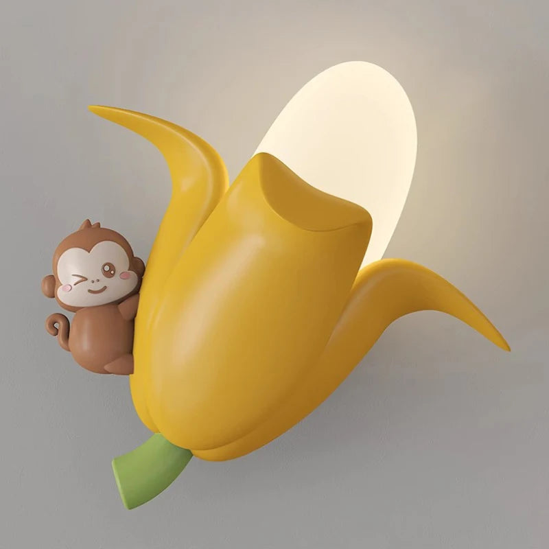 Creative banana, corn, and strawberry wall light for children's room - vue 6 sur 9