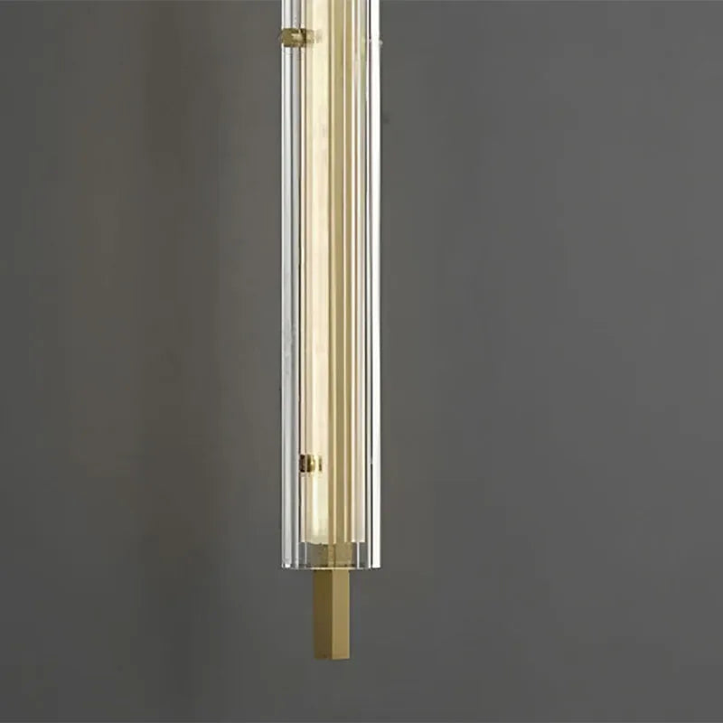 Minimalist brass wall light with clear glass and 3 brightness levels - vue 5 sur 10