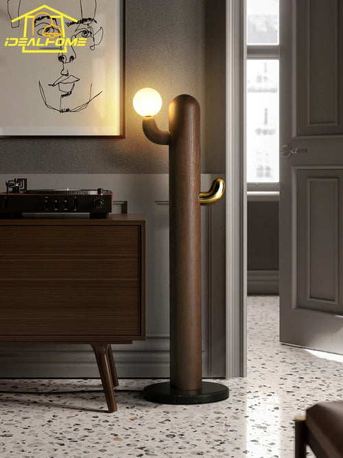 Designer wooden and cactus floor lamp for modern interiors - vue 3 sur 9