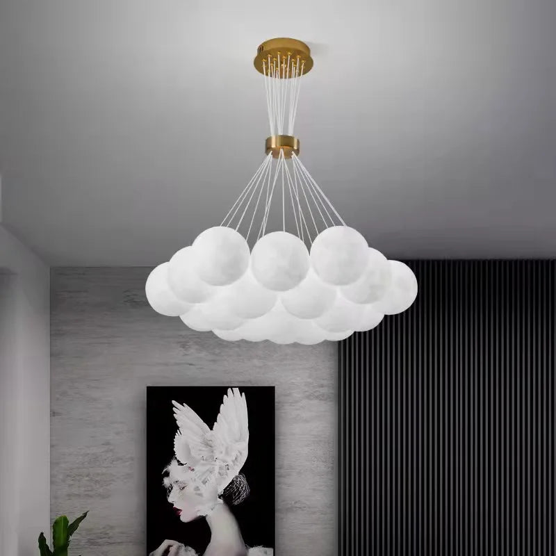 Nordic moon planet design chandelier with decorative hanging bubbles - vue 4 sur 18