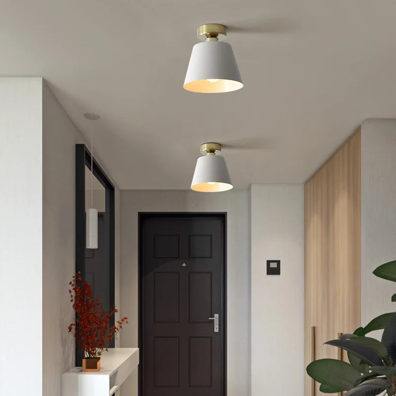 Modern minimalist LED ceiling light for interior decoration - vue 4 sur 8