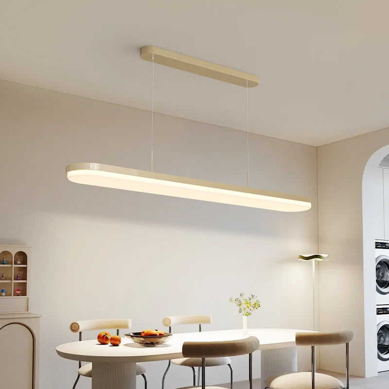 Modern ceiling light for stylish interior decor - vue 6 sur 10