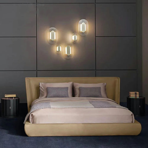 Elliptical glass and gold metal wall light - vue 3 sur 11
