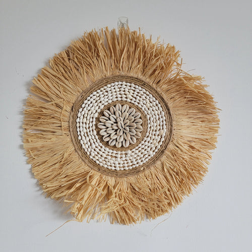 decorative mirror in raffia and shells for interior use - vue 6 sur 6