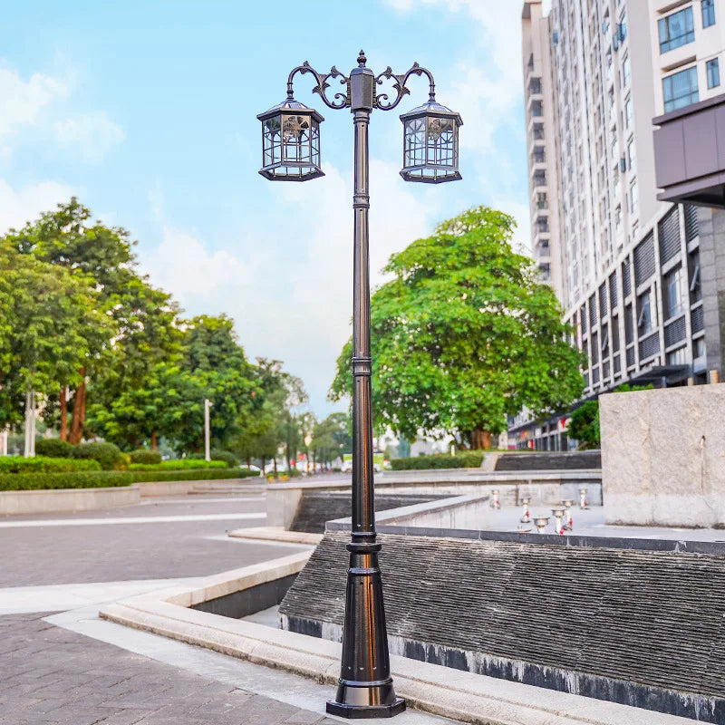 European style solar floor lamp - vue 3 sur 10