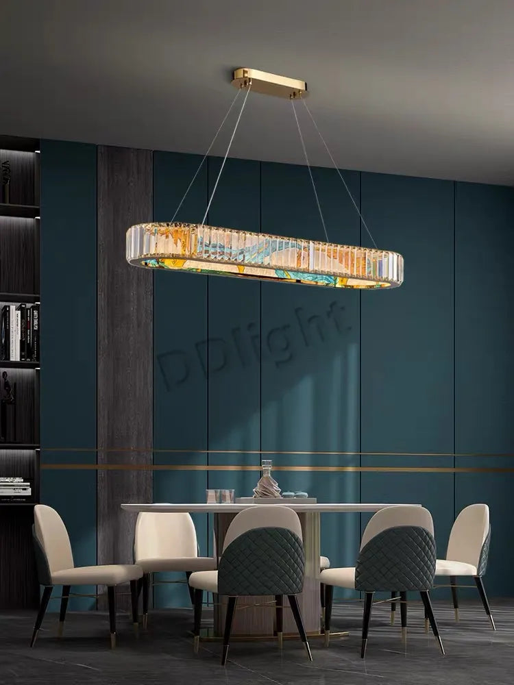 Art deco dimmable LED light in gold