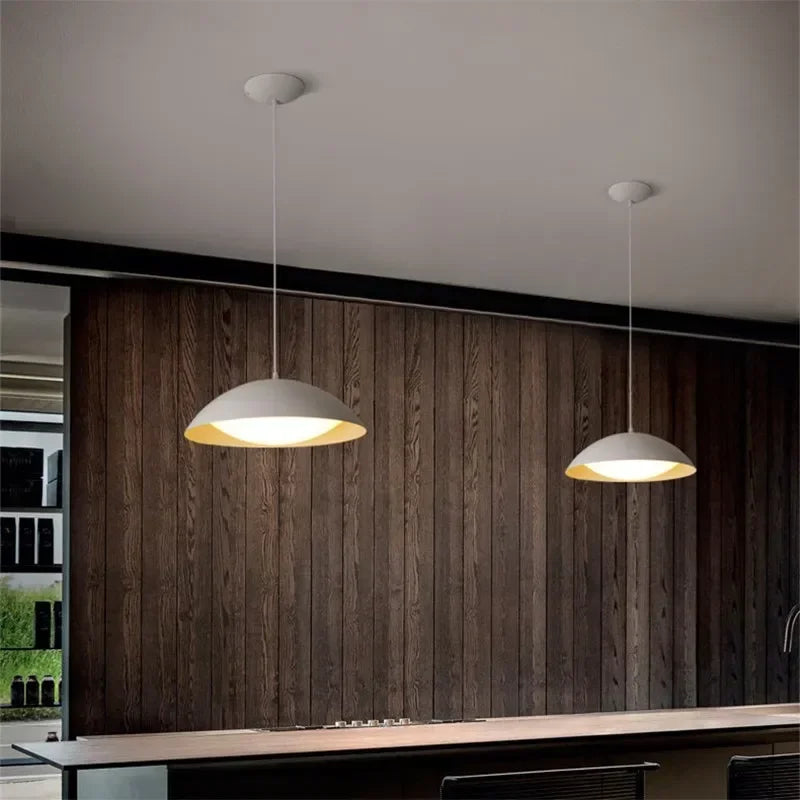 Modern minimalist iron pendant light for interiors - vue 5 sur 10