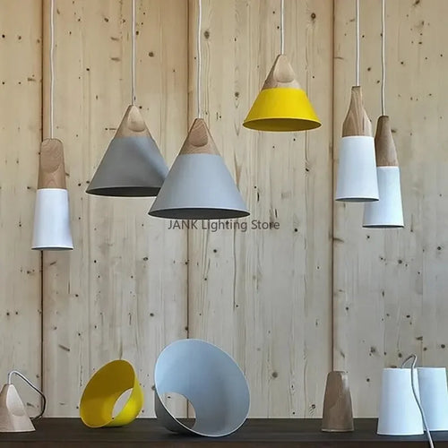 Wood and iron pendant light for modern lighting - vue 7 sur 20