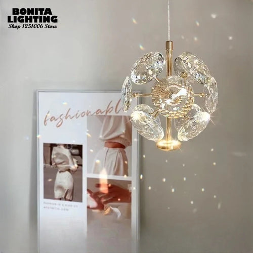 Modern luxury pendant light with luminous diamond design - vue 2 sur 9