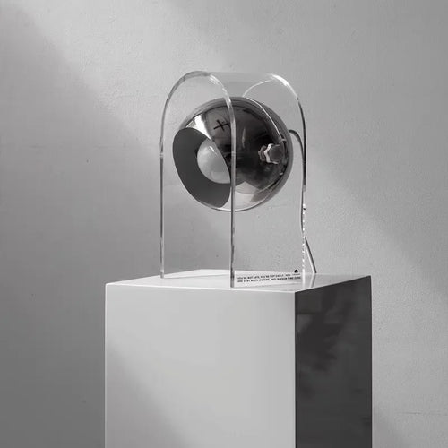 Modern acrylic designer bedside lamp for contemporary interiors - vue 2 sur 7