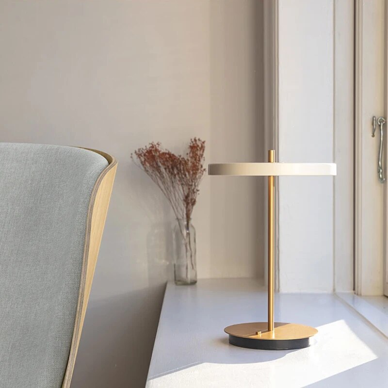 Nordic LED floor lamp with dimmer for living room, bedroom and study - vue 4 sur 11