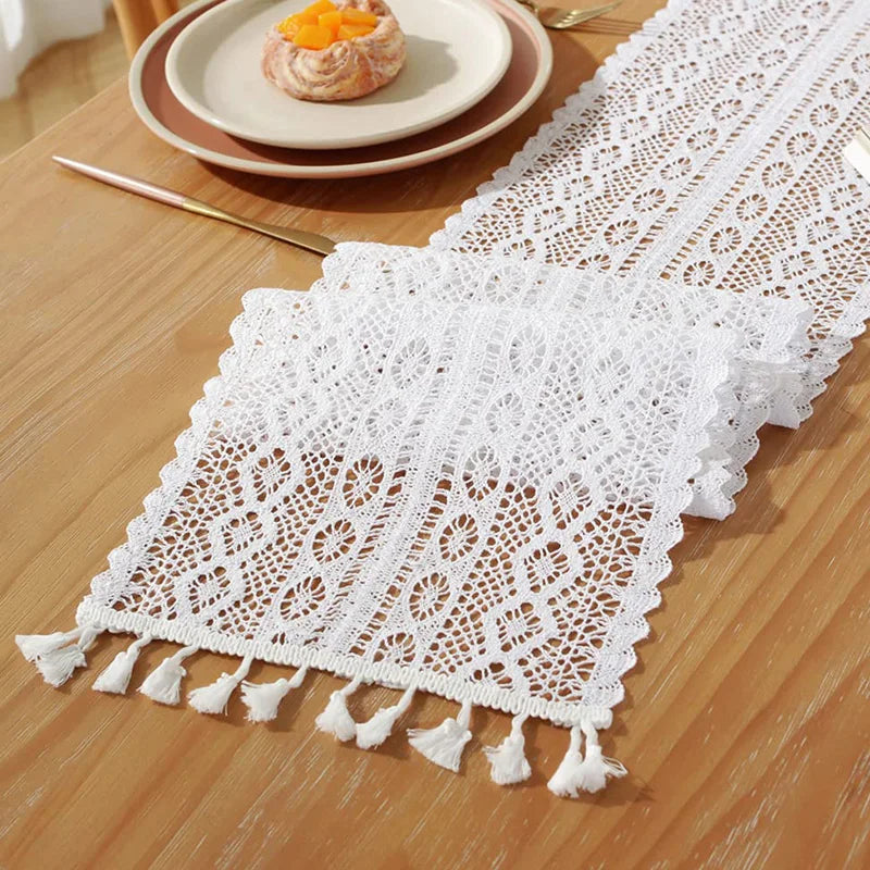 Vintage crochet lace table runner with tassels - vue 7 sur 12