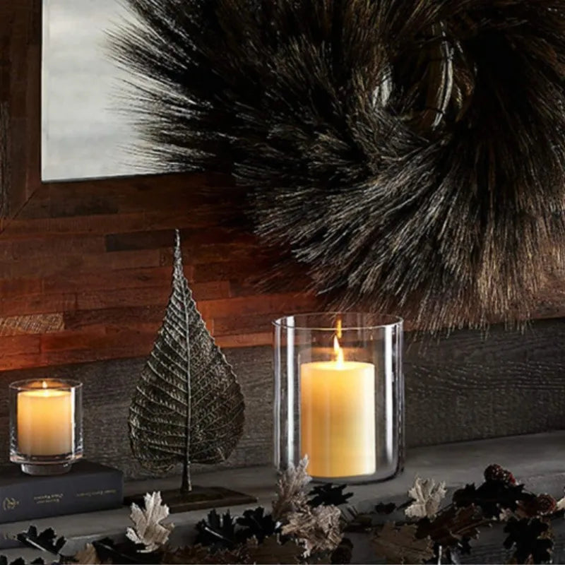 Transparent glass cup-shaped candle holders for festive home decoration - vue 6 sur 10