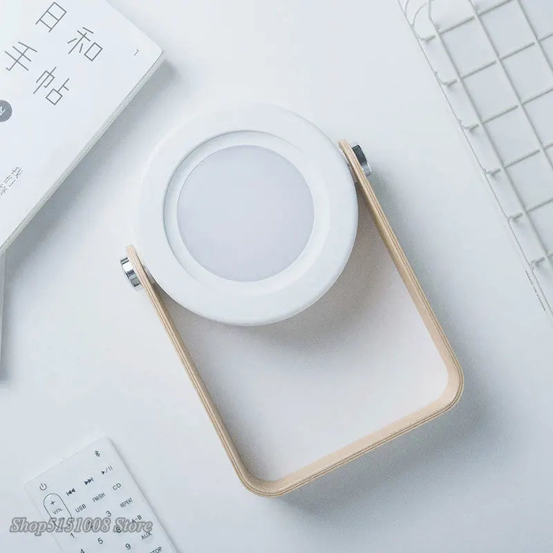 Creative foldable LED table lamp with wooden handle, portable lantern and USB charging - vue 6 sur 9