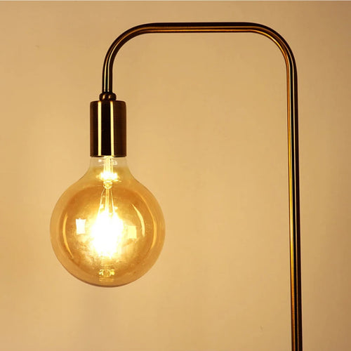 Retro brass LED floor lamp with minimalist creative design - vue 5 sur 7