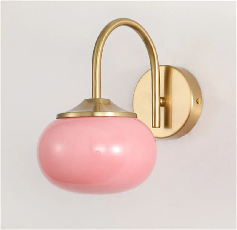 Modern glass wall light for elegant interiors - vue 4 sur 7