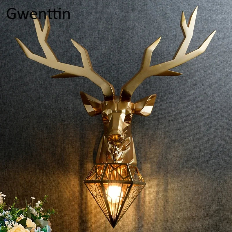 Decorative retro wooden wall light for indoor use