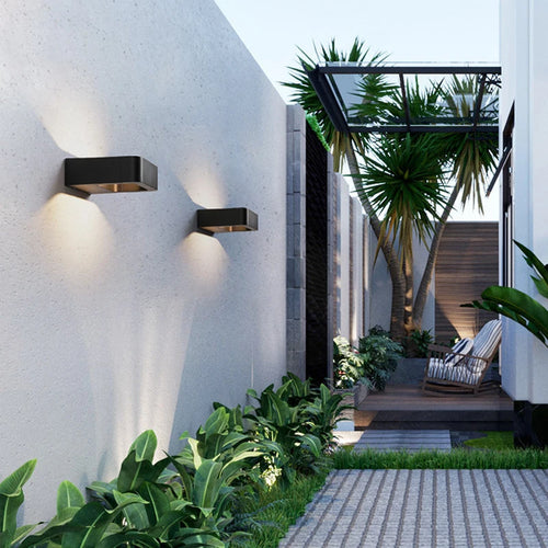 Modern nordic waterproof LED outdoor wall light for landscape decoration - vue 4 sur 7