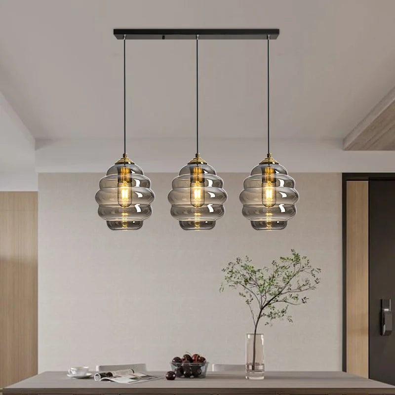 Modern stained glass pendant light for interior decoration - vue 6 sur 24