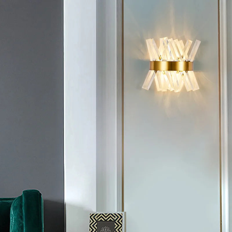 Modern crystal wall light for decorative indoor lighting - vue 3 sur 6