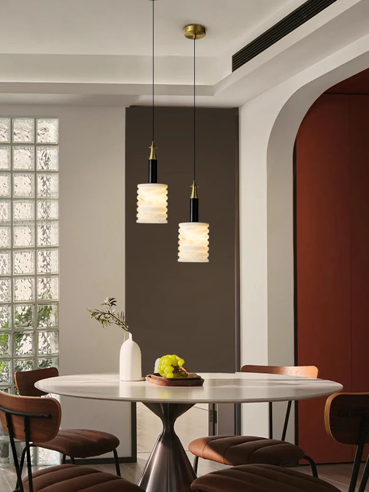 Modern pendant light in natural stone for minimalist lighting - vue 4 sur 8