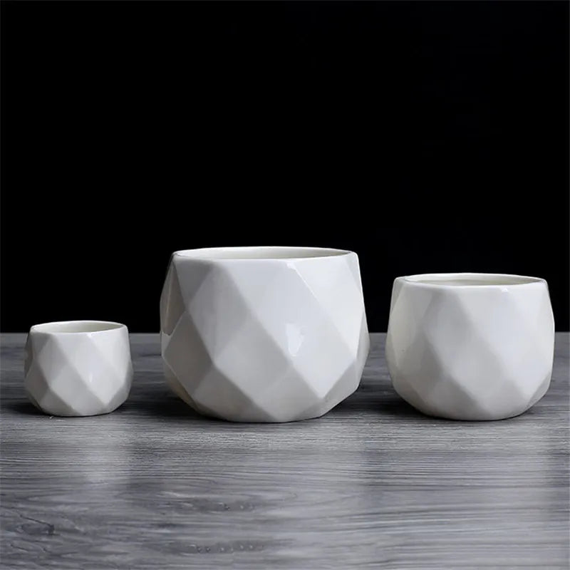 geometric ceramic flower pot for succulents - vue 6 sur 7